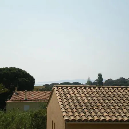 Apartment Le Lavandou, 2 Pieces, 4 Personnes - Fr-1-308-2 *